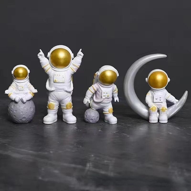 Astronaut Mini Figures 24 Yours